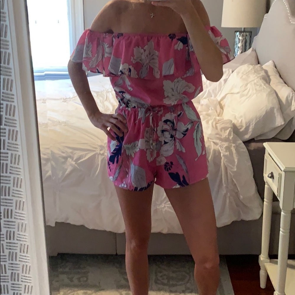 Strapless Yumi Kim romper in size small - Picture 4 of 5
